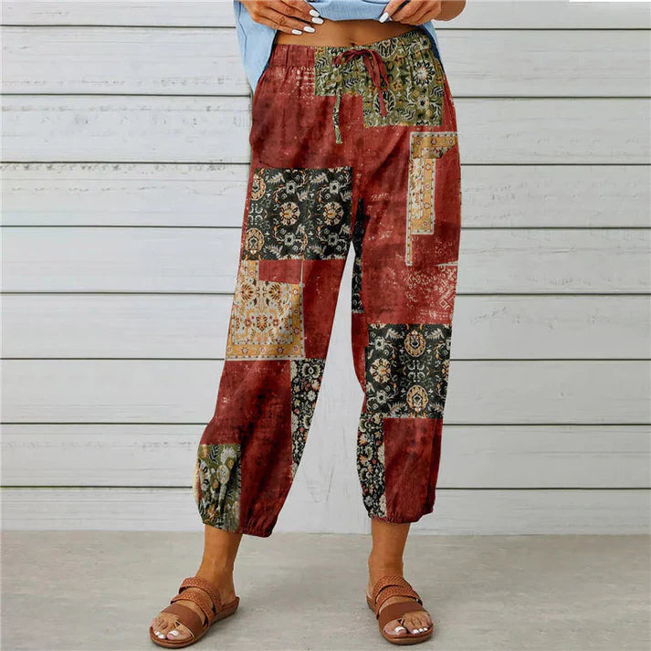Carmen | Floral Summer Trousers for Effortless Style - Image 2