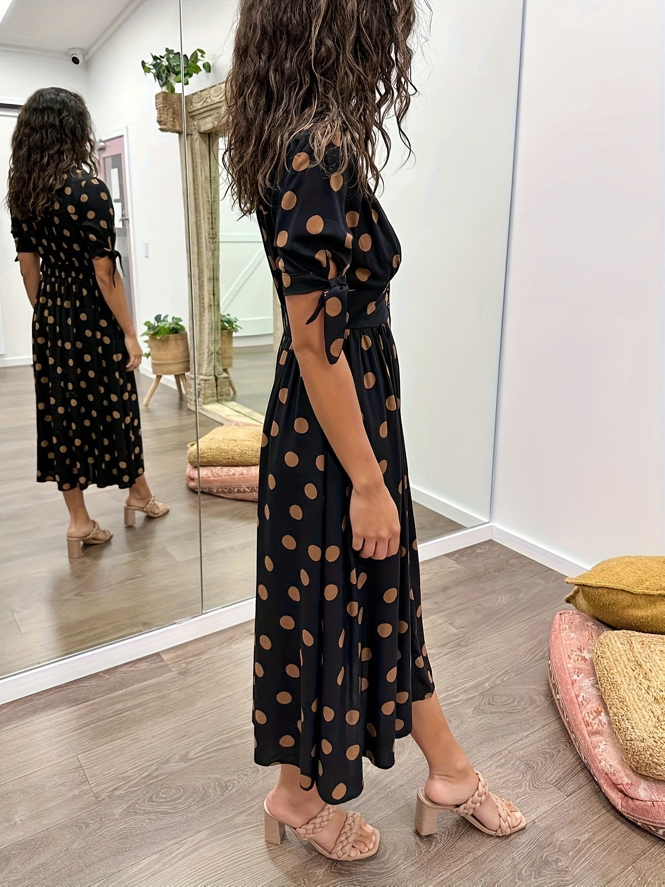 Jade | Chic Polka Dot Midi Dress for Every Occasion - Image 5
