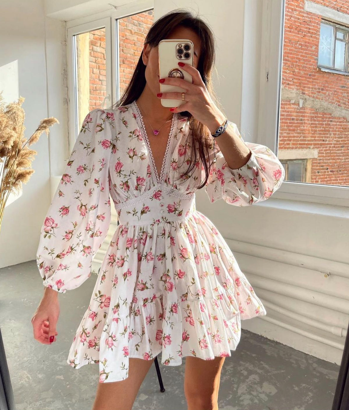 Pamela | Elegant Summer Dress with Ruffles and V-Neck - Image 1