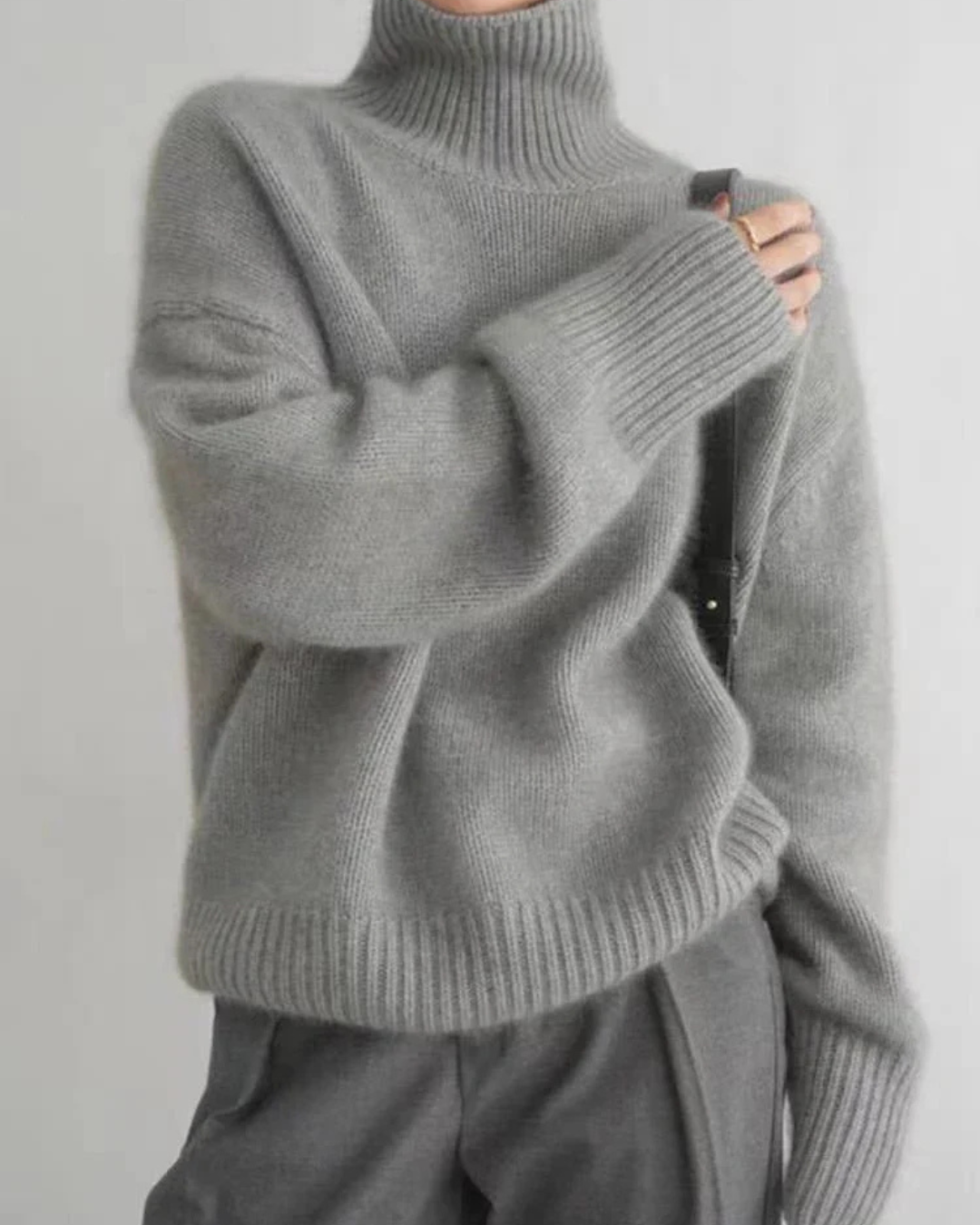 Judith | Women's Oversized Turtleneck Sweater - Image 2