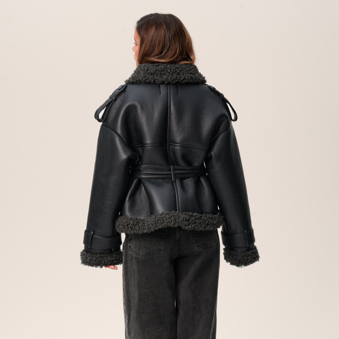 Pamela | Women's Oversized Shearling Jacket - Image 3