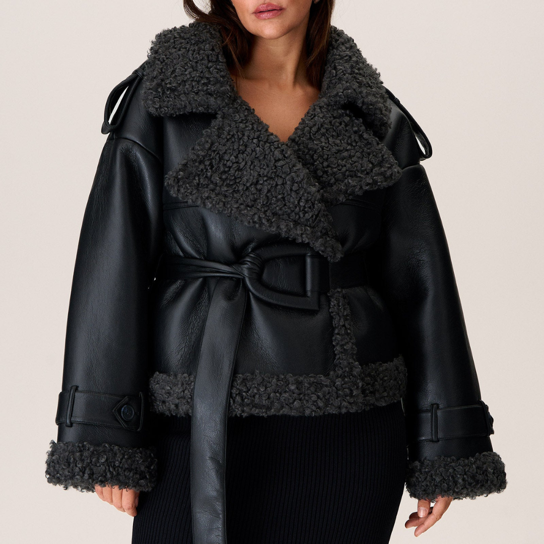 Pamela | Women's Oversized Shearling Jacket - Image 4