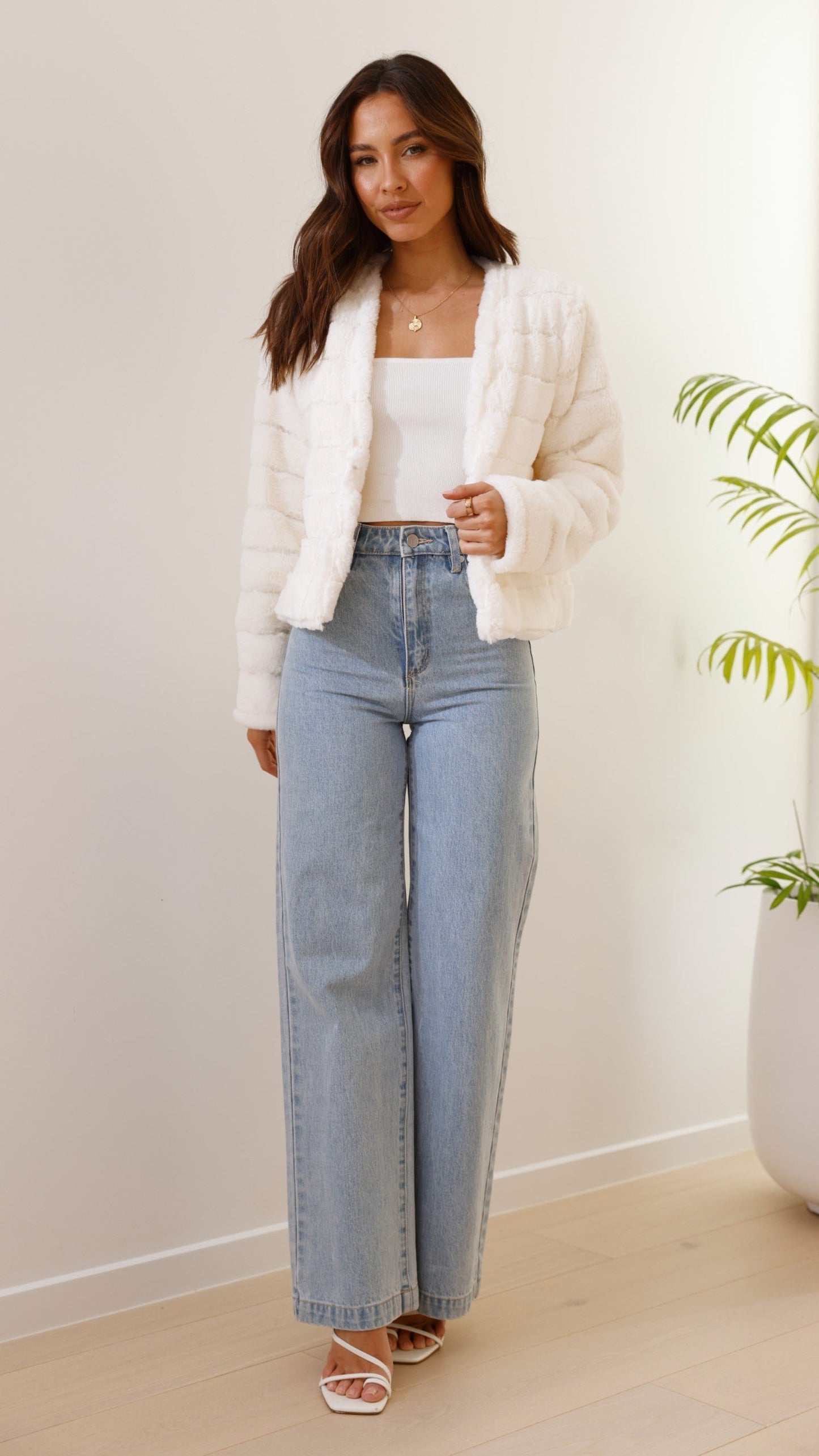 Nancy | Women's Cropped Faux Fur Jacket - Image 3