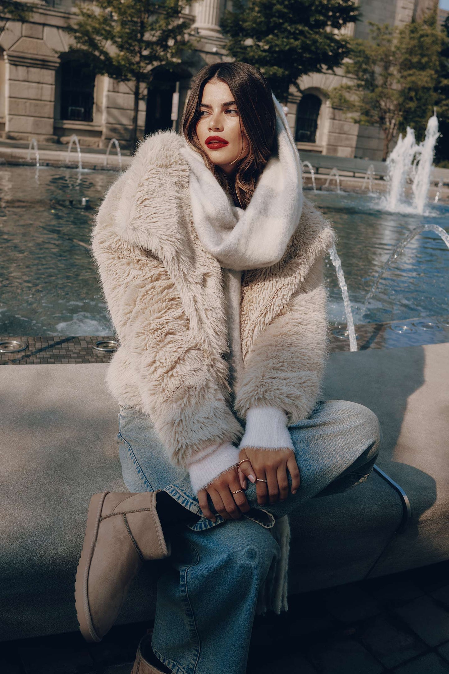 Bella | Women's Oversized Faux Fur Coat - Image 3