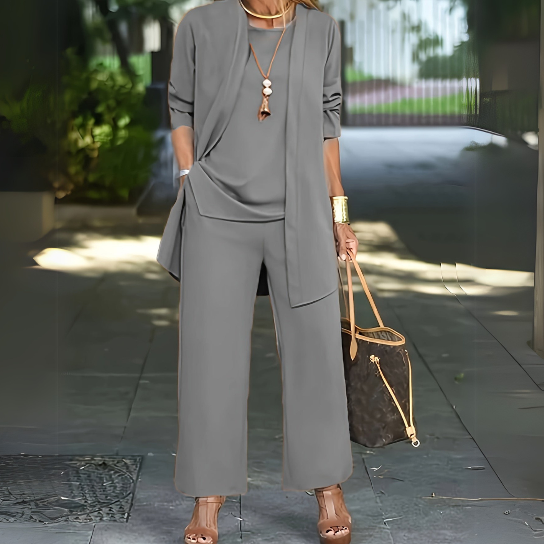 Jane | Altivaro Elegant 3-Piece Set for Modern Women - Image 4