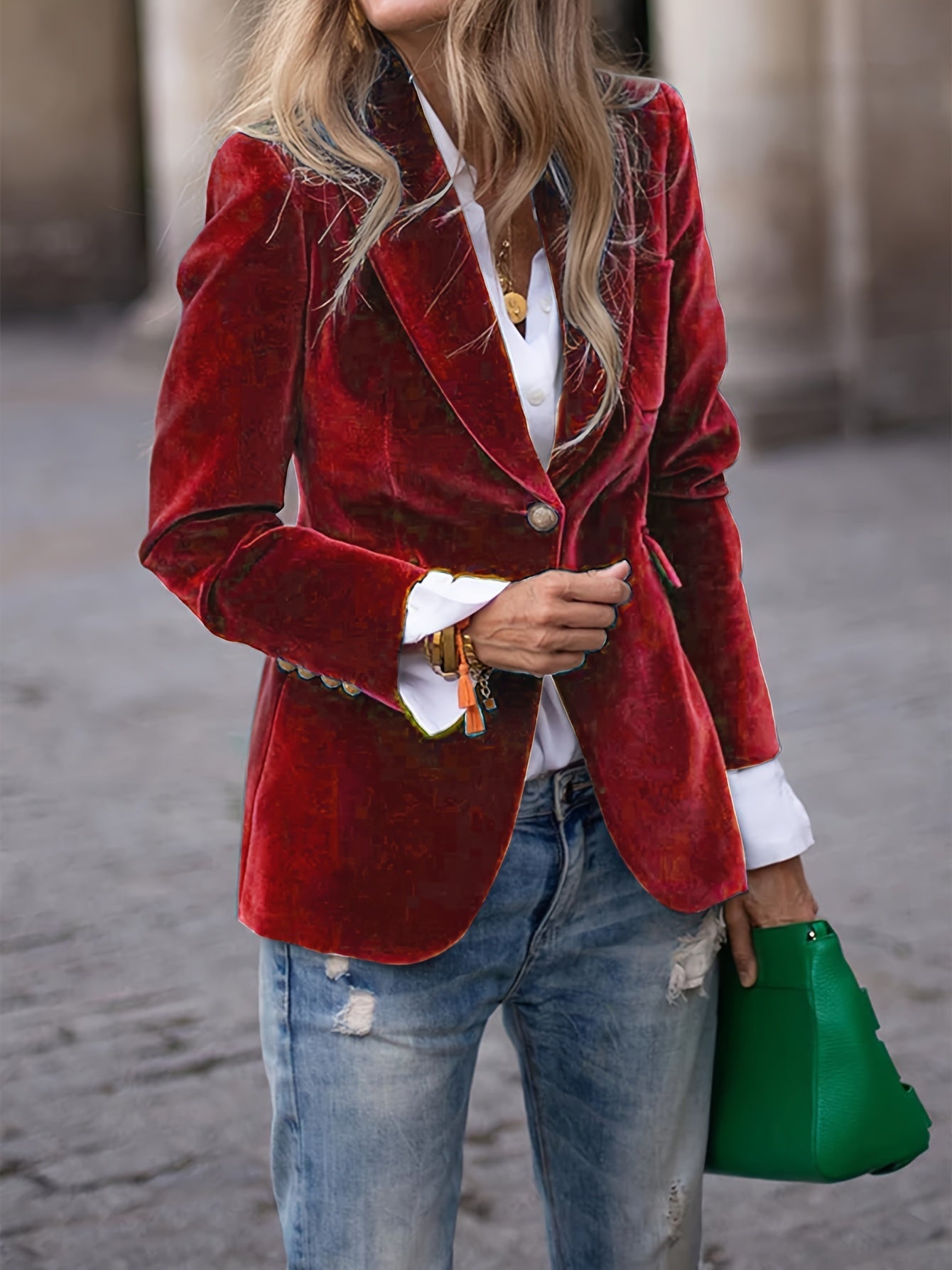 Lori | Women's Classic Fit Blazer - Image 2