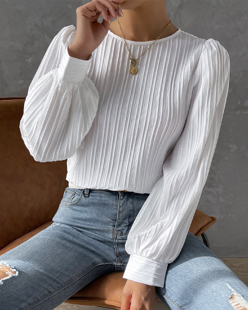 Hannah | Pleated Blouse with Elegant Lantern Sleeves - Image 5