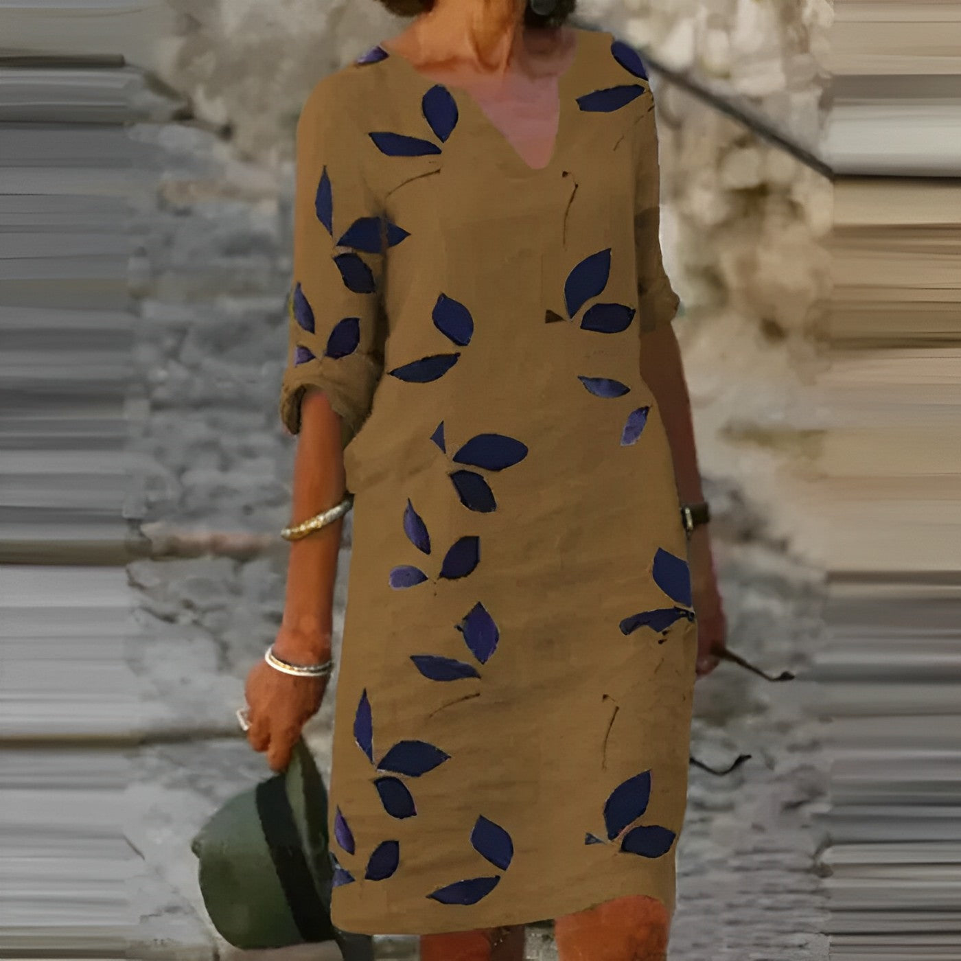 Kylie | Elegant Leaf Print Dress for Sophisticated Women - Image 3