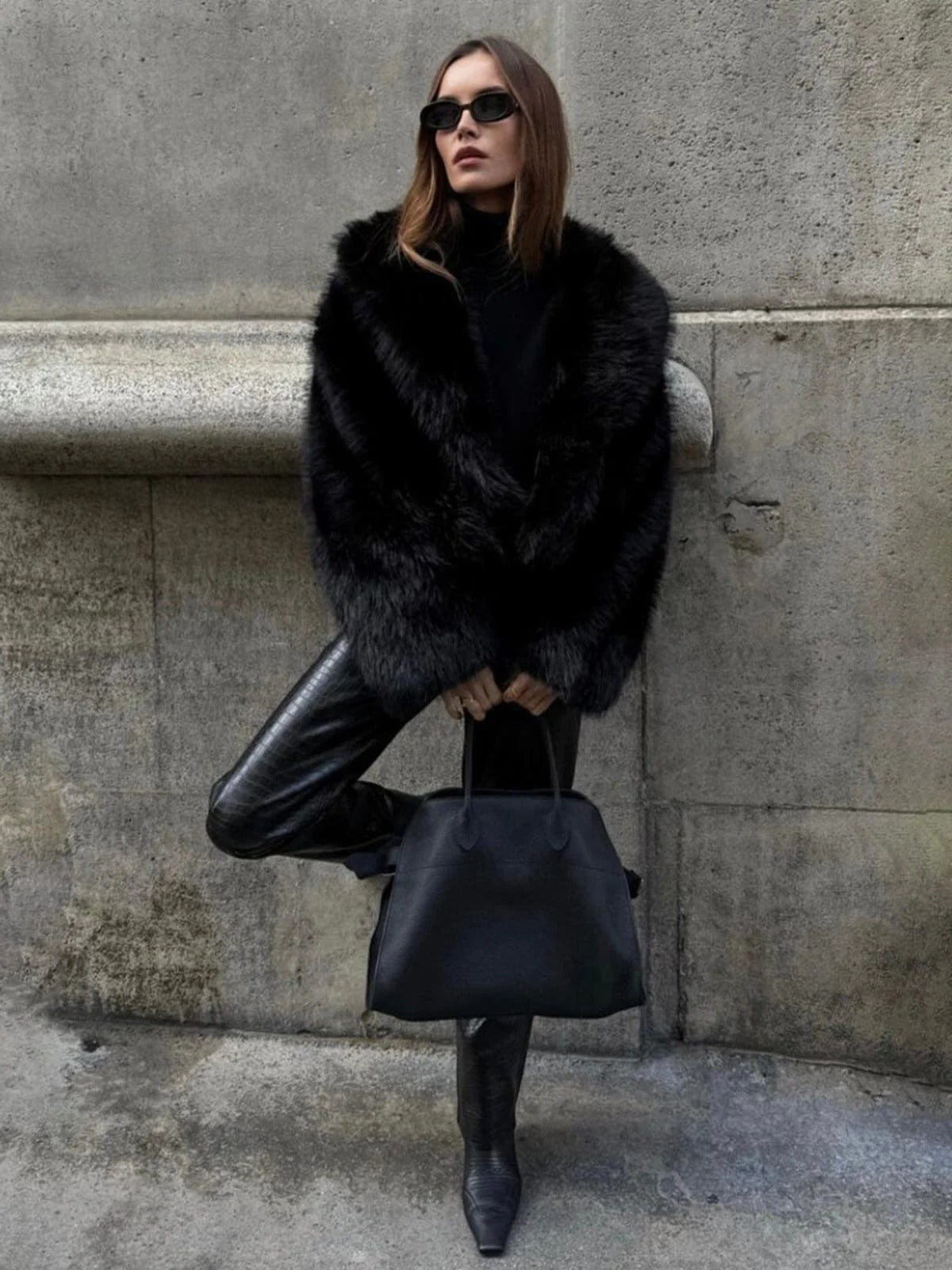 Pamela | Women's Oversized Faux Fur Coat - Image 5