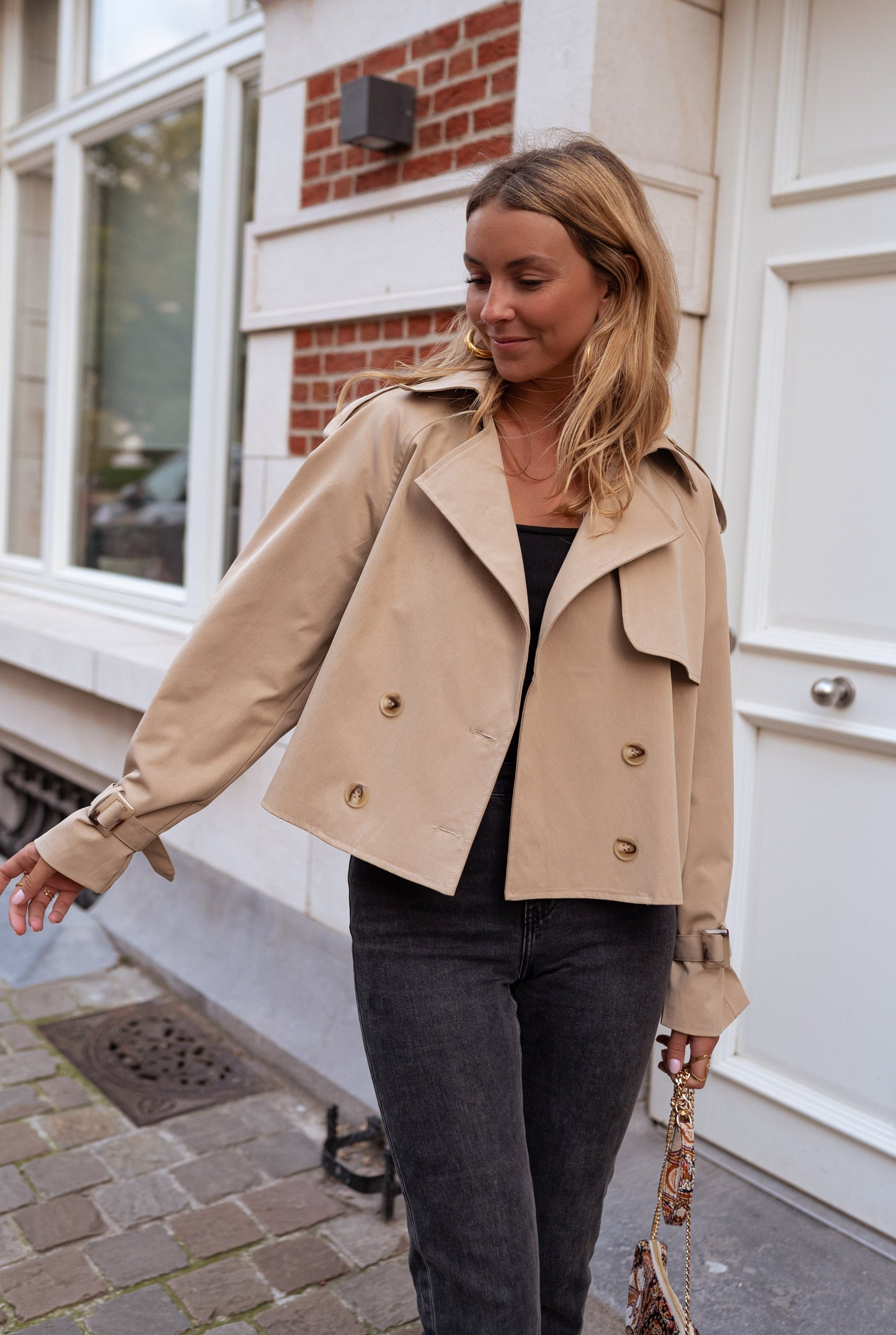 Alyssa | Women's Cropped Double Breasted Coat - Image 5