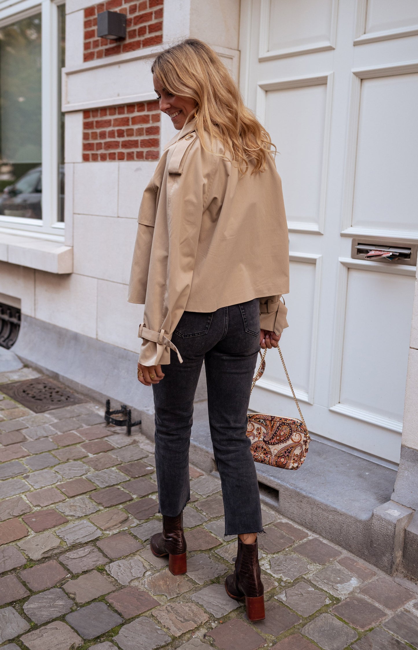 Alyssa | Women's Cropped Double Breasted Coat - Image 2