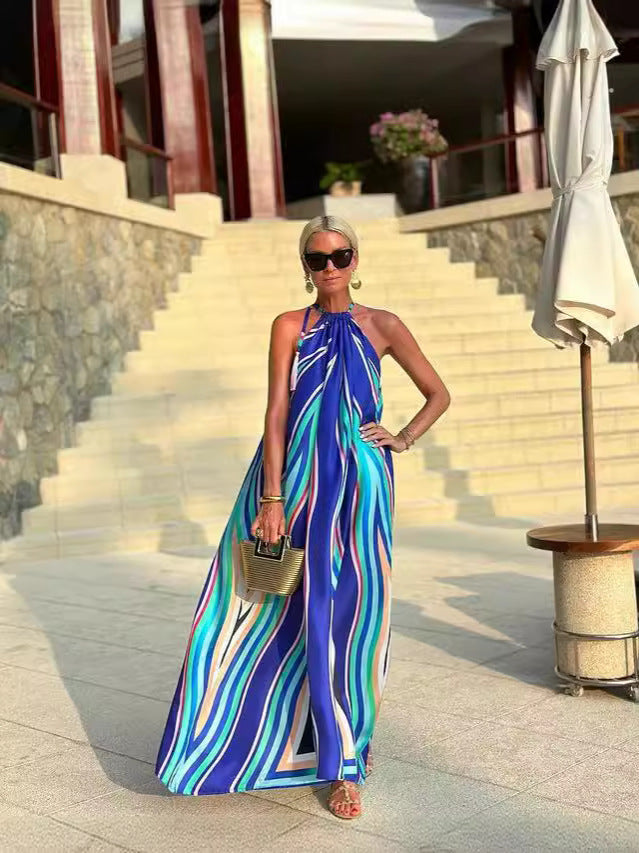 Kristen | Elegant Halter Maxi Dress for Summer - Image 1