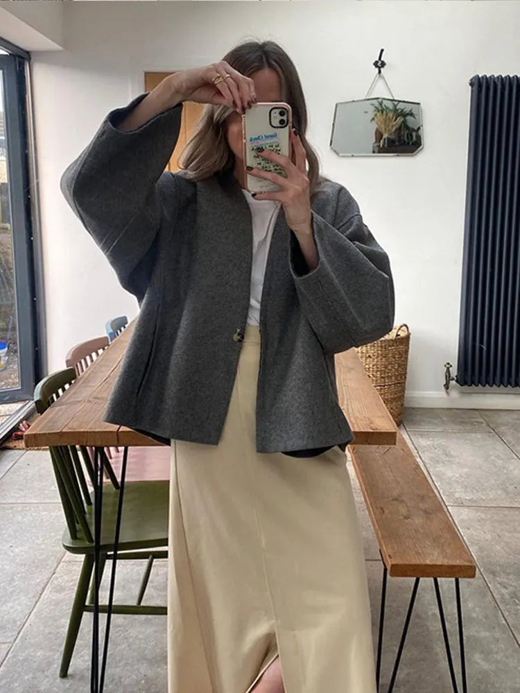 Valerie | Women's Oversized Jacket - Image 2