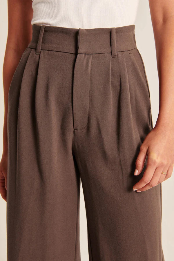 Reese | Tailored Chocolate Pants for Effortless Elegance - Image 2