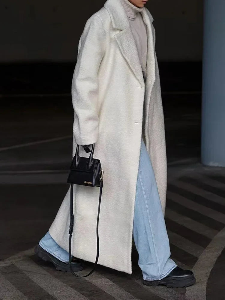 Christy | Women's Oversized Coat - Image 6