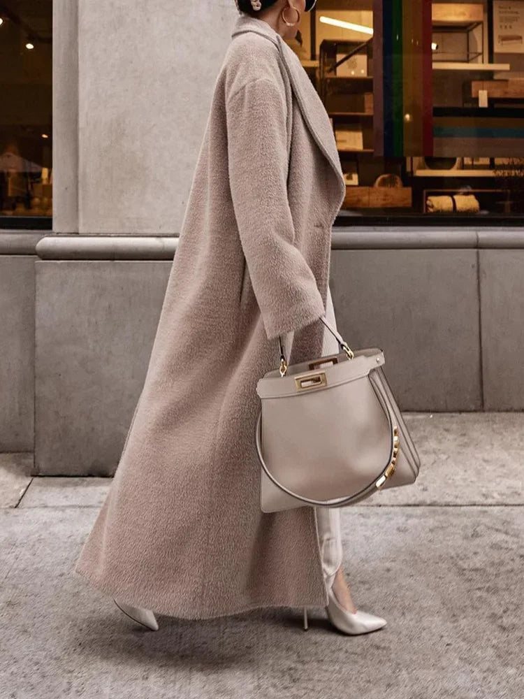 Christy | Women's Oversized Coat - Image 2