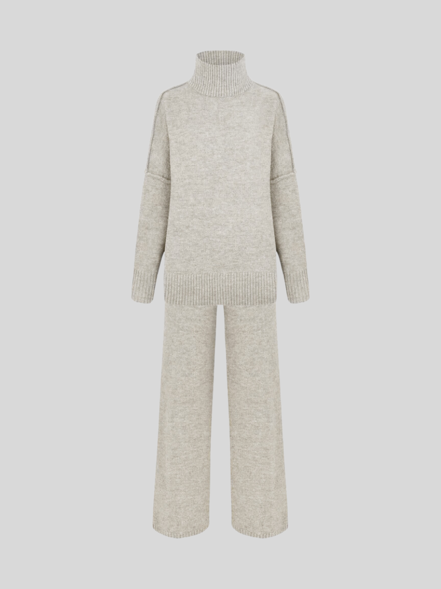 Sienna | Women's Oversized Two-Piece Set - Image 13
