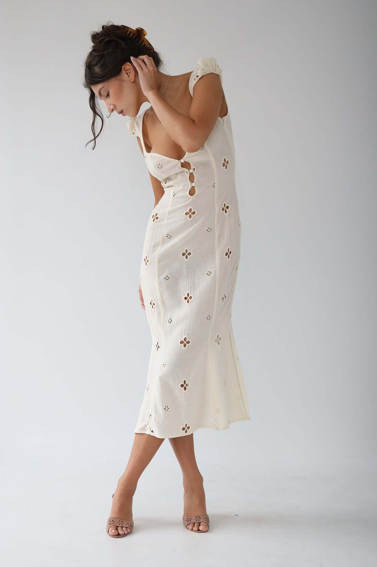 Gwen | Elegant Mermaid Wedding Dress for Women - Image 5