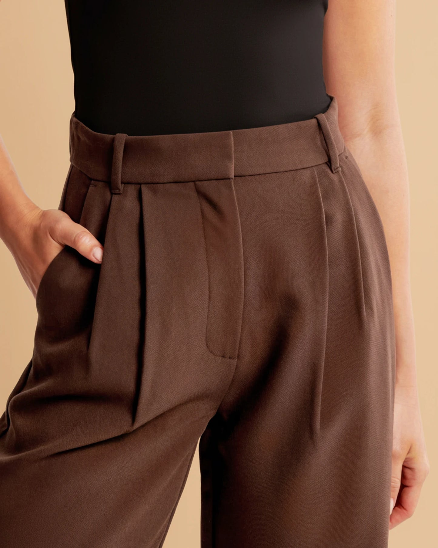 Zara | High Waist Pleated Leg Trousers with Tailored Fit