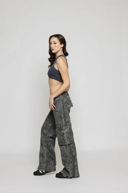 Rebelle | Stylish Low Waist Cargo Pants - Image 11