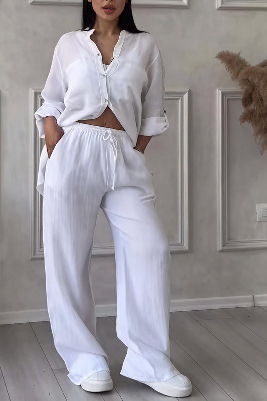Regina | Timeless Ensemble: Style and Comfort Combined - Image 1
