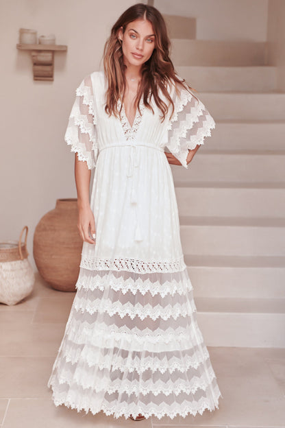 Dianna | Elegant Bungalow Maxi Dress for Every Occasion - Image 4