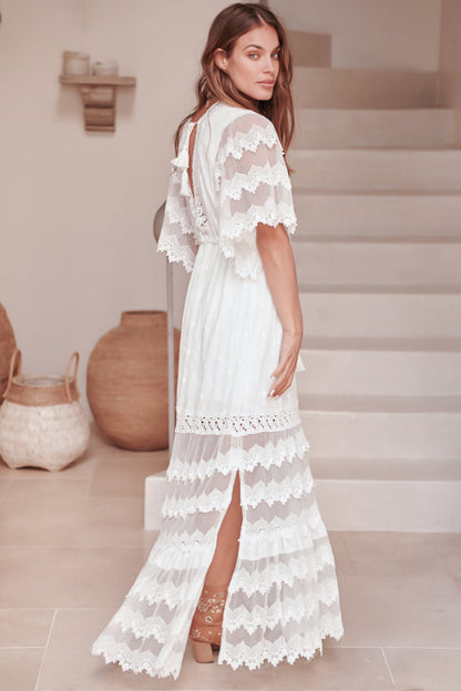 Dianna | Elegant Bungalow Maxi Dress for Every Occasion - Image 2