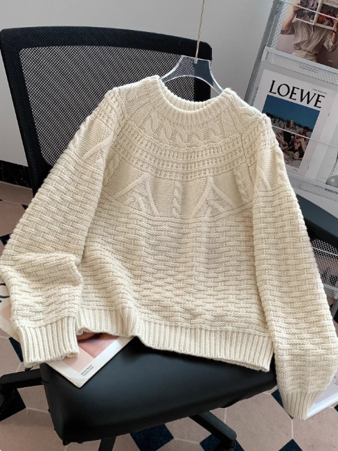 Jane | Women's Crewneck Cable Knit Sweater - Image 4