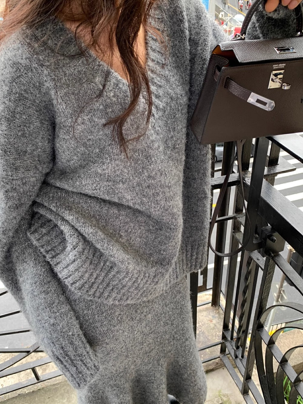 Morgan | Women's V-Neck Knit Sweater and Flare Midi Skirt Set - Image 5