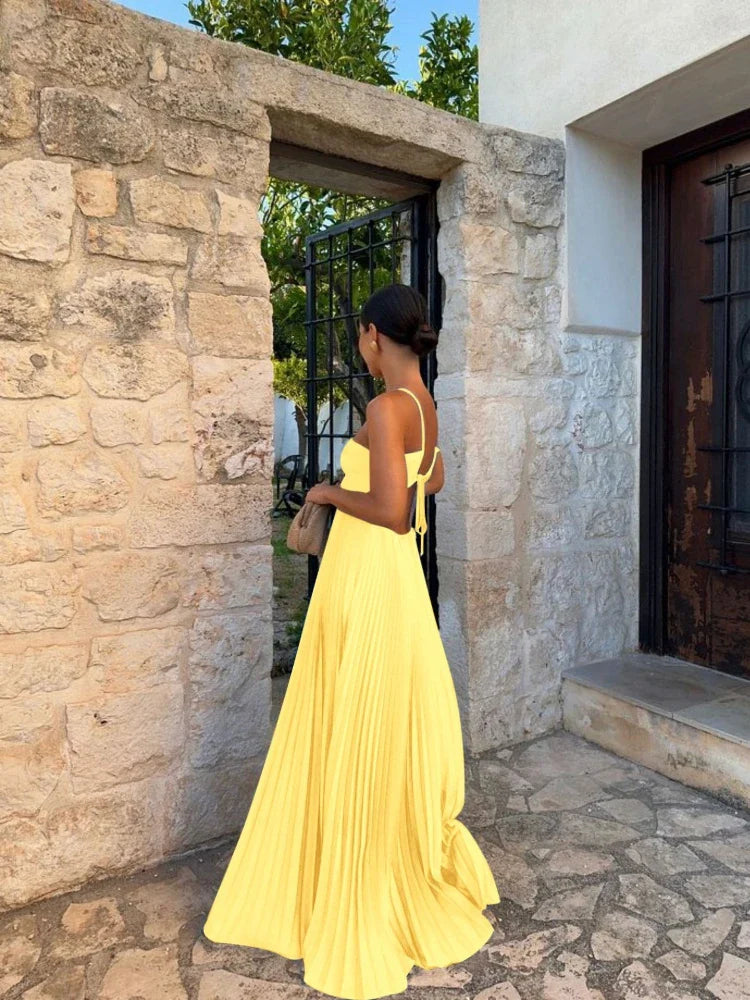 Irene | Elegant Pleated Maxi Dress for Any Occasion - Image 4