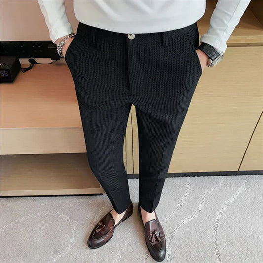 Paul | Slim-Fit Black Pants for Men - Image 1