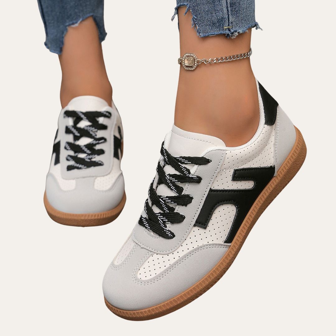 Vestea | Comfortable Stylish Leather Sneakers for Women - Image 1