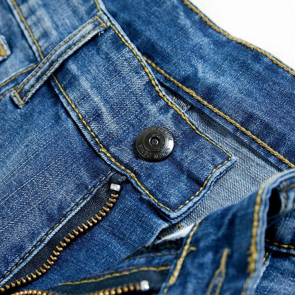 Roger | Classic Men's Denim Shorts for All Occasions - Image 7