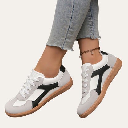 Vestea | Comfortable Stylish Leather Sneakers for Women - Image 4