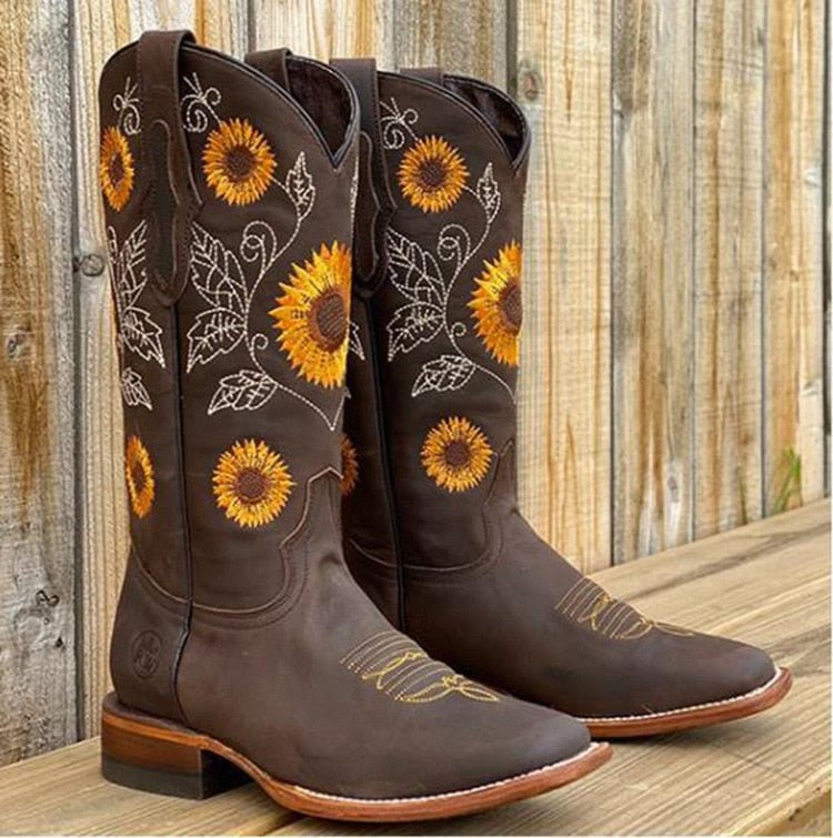Samantha | Women's Embroidered Cowboy Boots - Image 2