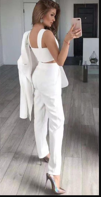 Image of Mary | Women's Fitted Blazer Two-Piece Pant Suit Set