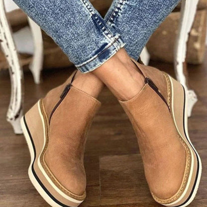 Women's Wedge Platform Slip-On Chelsea Boots