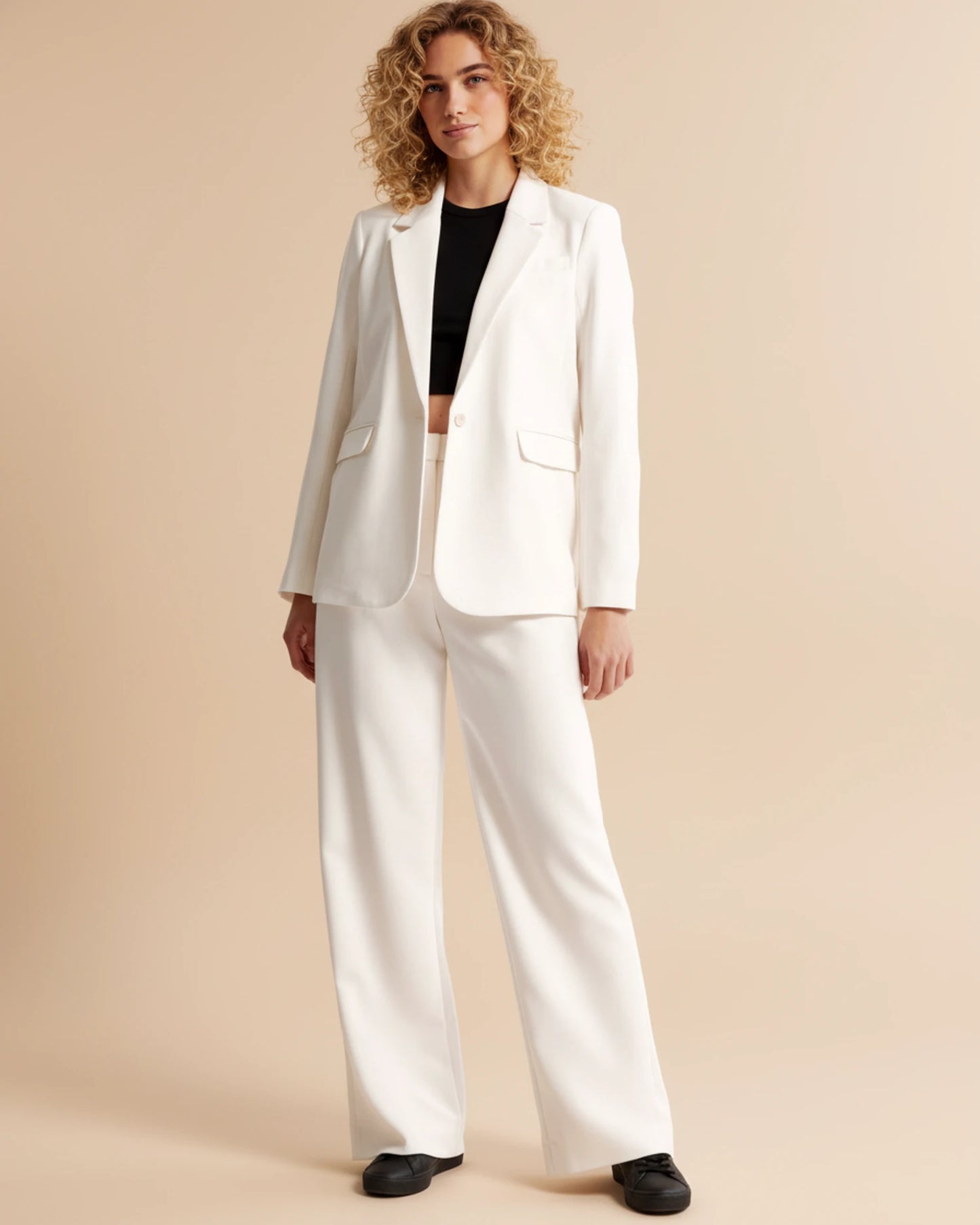 Zara | High Waist Pleated Leg Trousers with Tailored Fit